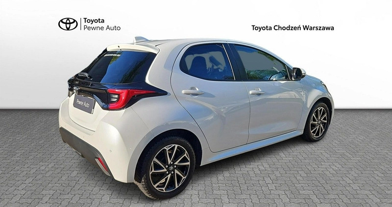 Toyota Yaris cena 74900 przebieg: 56832, rok produkcji 2021 z Barwice małe 352